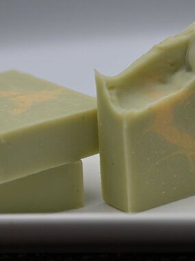 Le Luxe Lather, Luxury Artisan Soap, "Betty-Jo"